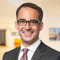 Dr. Nikolas Zirngibl