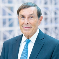 Jeffrey Uffner